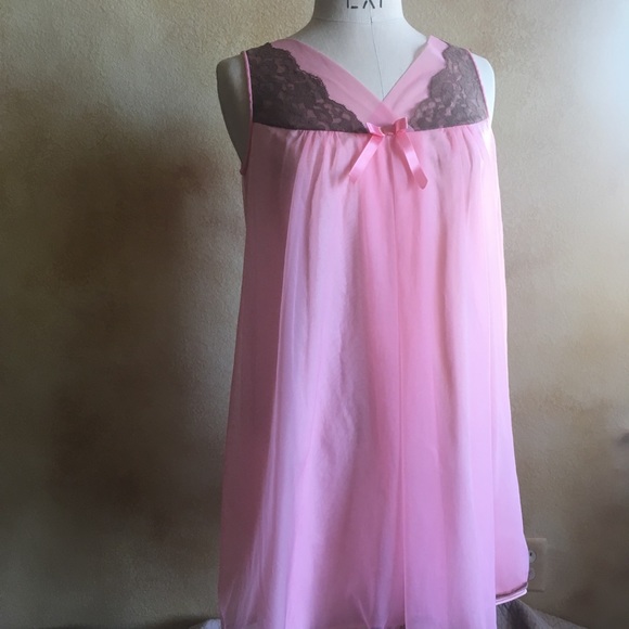 Vintage Vanity Fair baby doll nightie - Picture 1 of 8